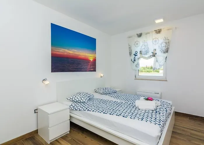 Miri Rosemary Privlaka (Zadar)