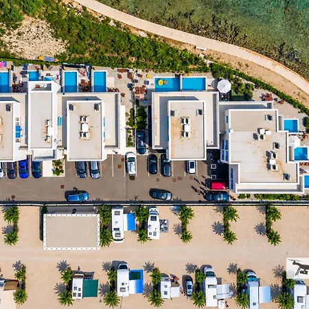 Miri Rosemary * Privlaka (Zadar)